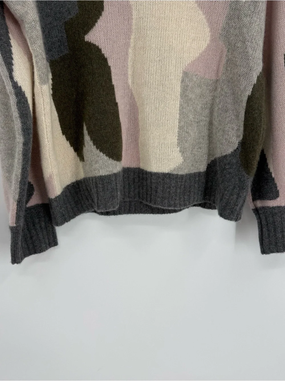 Skull Cashmere Womens Gray Pink 100% Cashmere Skull-Back Sweater Size M Pullover